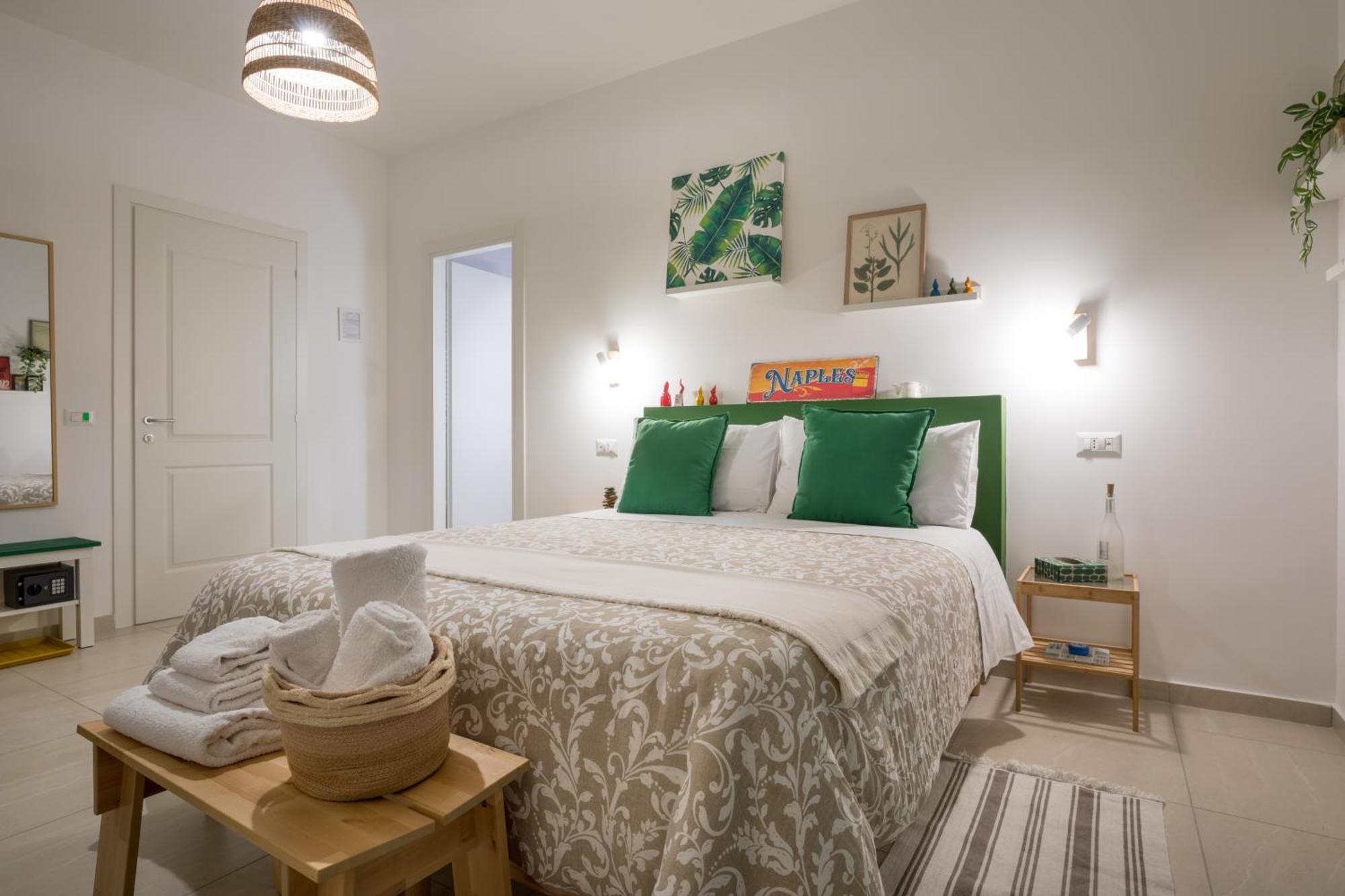 نابولي Flegreo Bed And Breakfast المظهر الخارجي الصورة